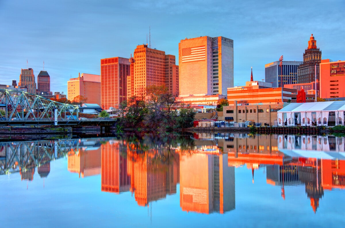 Newark Equipment Rental Service